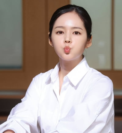 한가인, 새해부터 새 출발 알렸다…"저혈압 때문에 서있기만 해도 눈 앞 흐려졌는데"