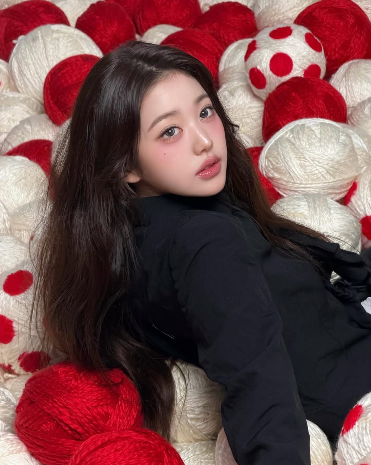 사진=그룹 아이브 장원영 인스타그램 캡처