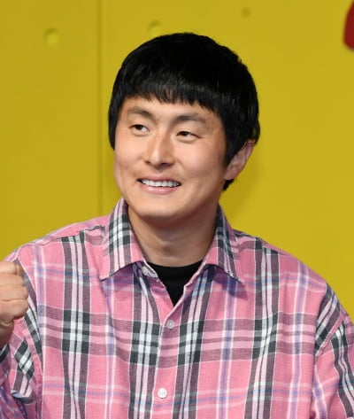 기안84, 결국 극심한 컨디션 난조 호소…구급차 오가는 긴급 상황 ('극한84')