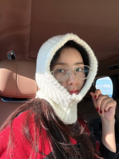 박솔미, 민낯 같은 셀카에도 굴욕 없는 피부…40대 믿기지 않는 '물오른 미모'