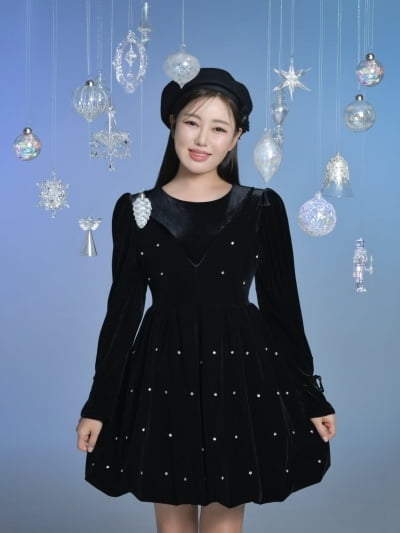 '200억 재산설' 송가인, 신체 스펙 '153cm·44kg'이라더니…새해 부터 소녀미 뿜뿜