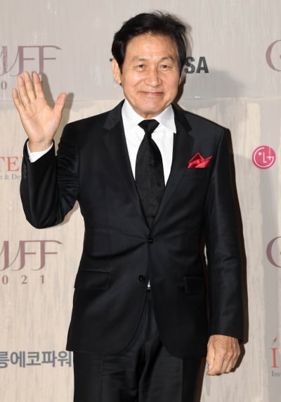 안성기, '혈액암 투병' 4년 전 모습 '울컥'…"늙지 않을 줄 알았는데 나이 실감해"[TEN이슈]