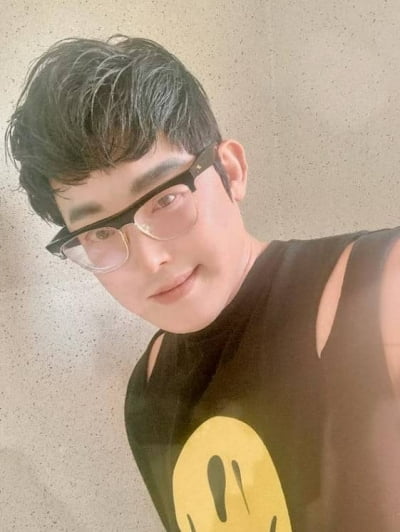 "우리 아빠까지 데려간 그 병"…황재근, 故안성기 추모 중 암세포 원망