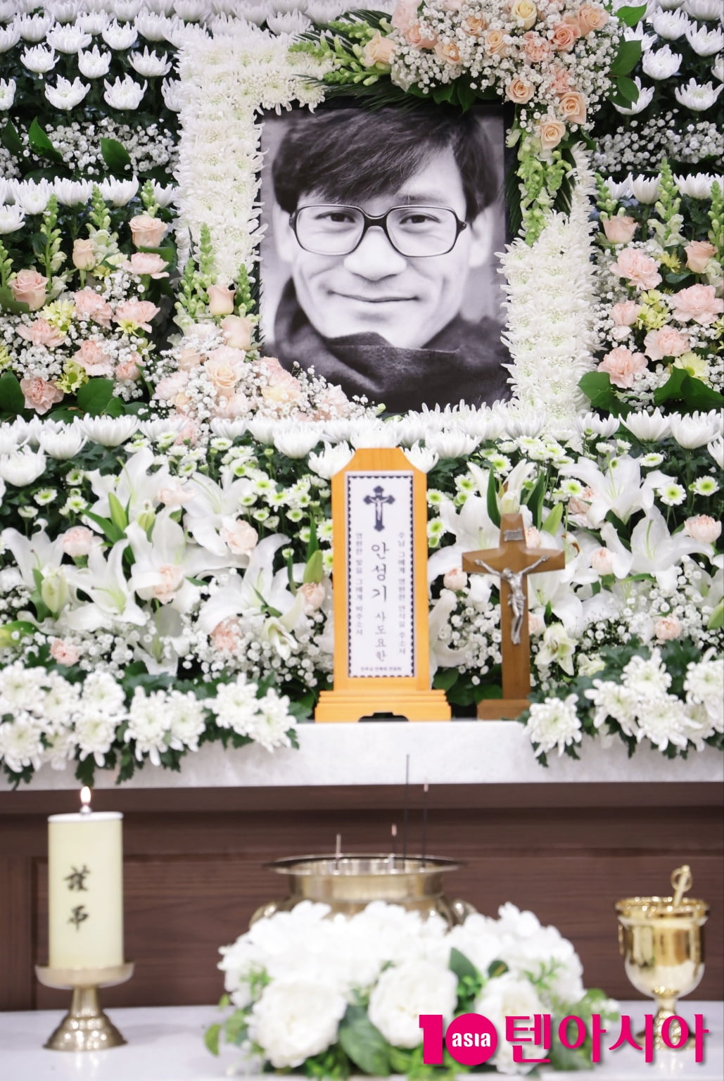 故 안성기, 그리운 미소 남기고 떠난 국민배우[TEN포토]