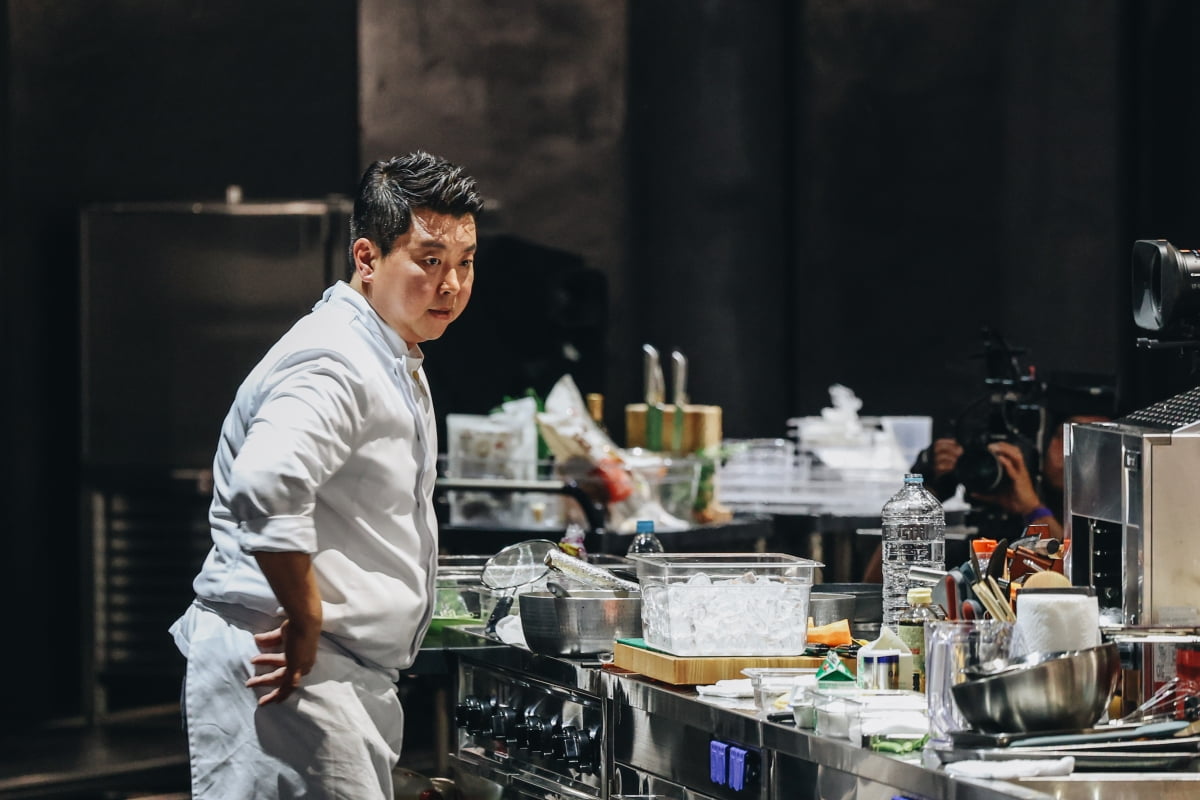 손종원 탈락 맞았다…스포 터진 '흑백요리사2', 최강록이 결승전 직행 [종합]