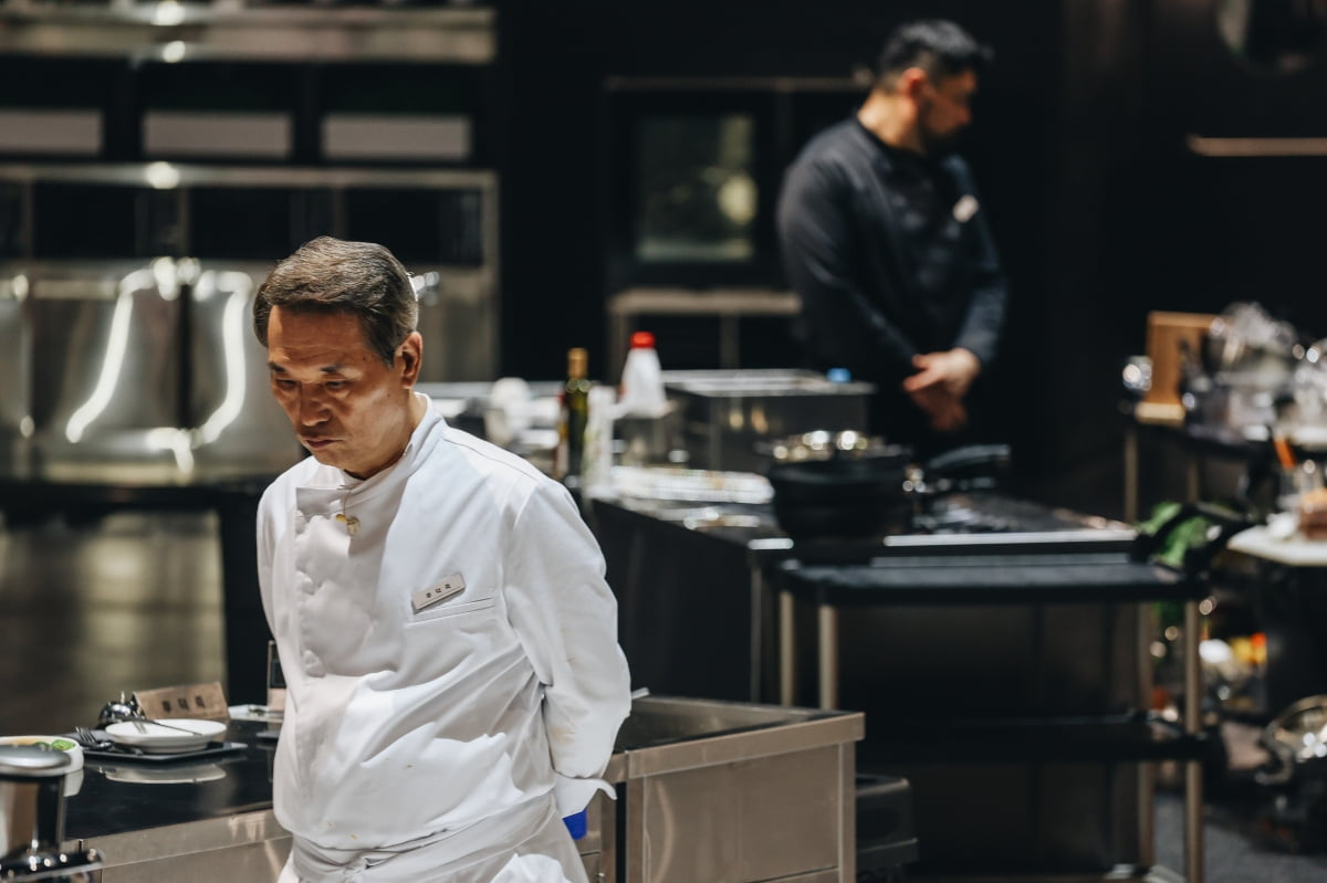 손종원 탈락 맞았다…스포 터진 '흑백요리사2', 최강록이 결승전 직행 [종합]