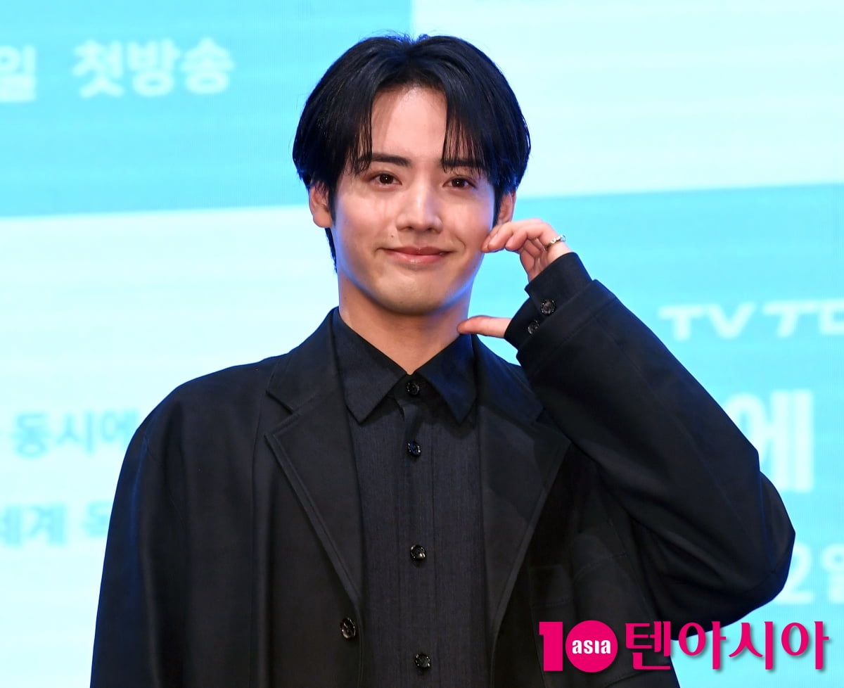 아카소 에이지(赤楚衛二), 한국 4번째 방문[TEN포토+]