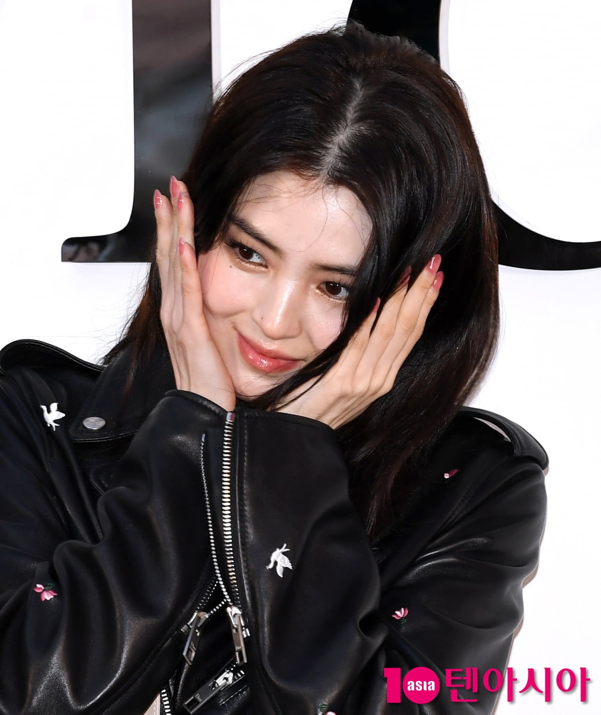 한소희, 분위기~넘사벽...미모에 빠져드네[TEN포토+]