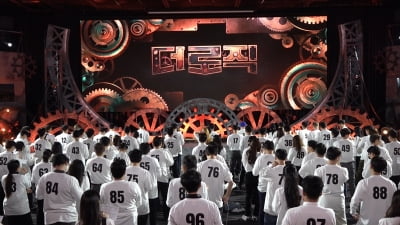 '버클리 드럼 천재' 엑디즈 건일, 브레인 뽐낸다…전국 100인과 논리 대결 ('더 로직')