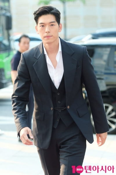 손종원 '훈남 느좋 셰프'라고 난리인데…'원조 훈남 셰프' 등장했다('용여한끼')