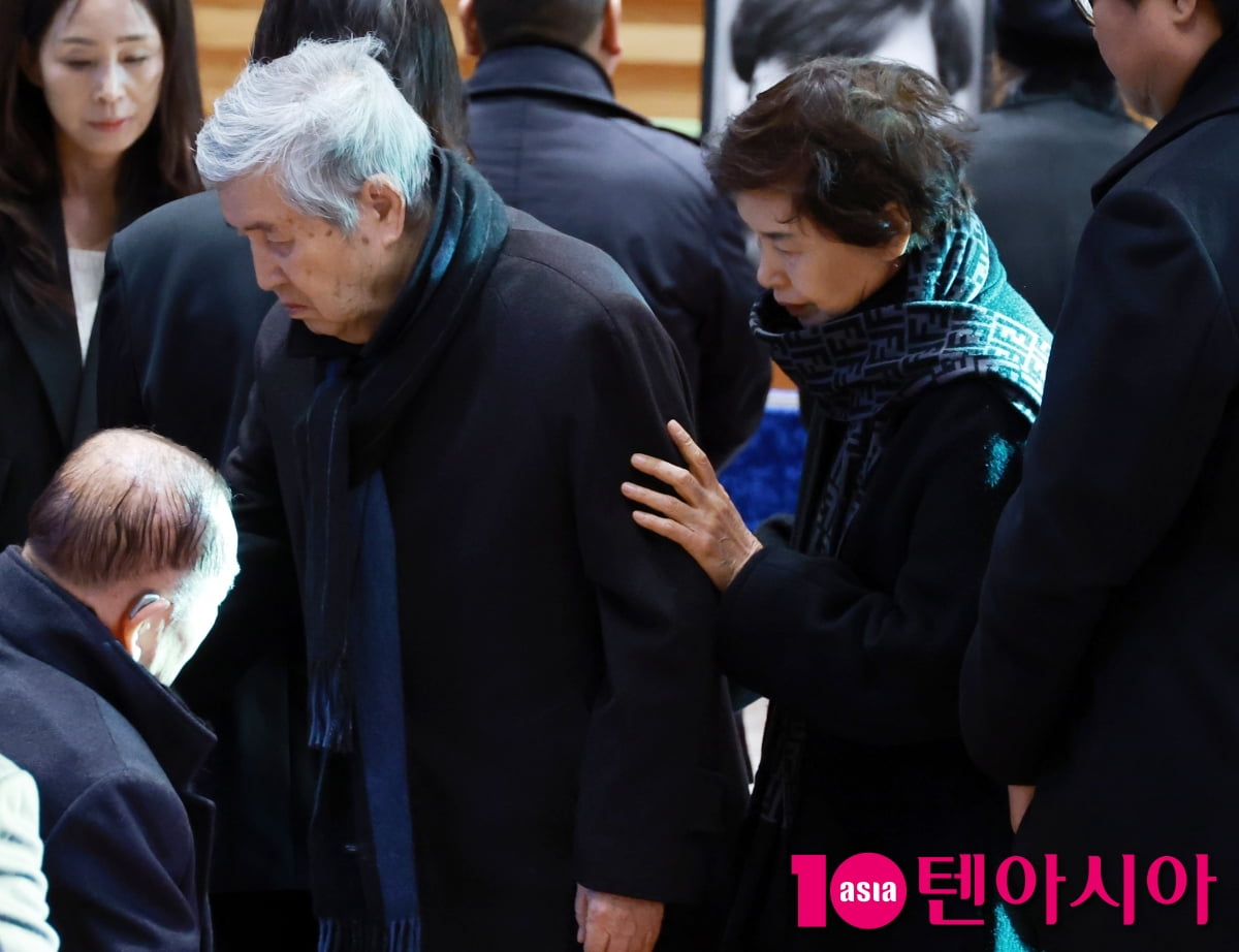 임권택 감독, 故 안성기 영결식 참석[TEN포토]