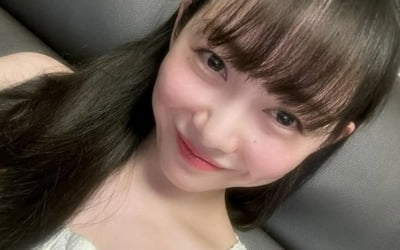 권민아, 새벽 SNS 논란 일자 결국 사과…"걱정 끼쳐 죄송"