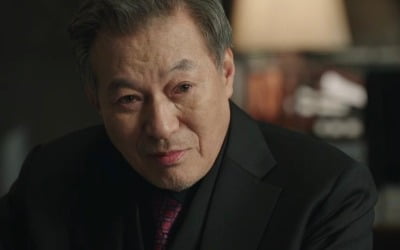 김갑수, 결국 자리서 물러났다…의혹 부인하더니, "누군가는 더러운 것 묻혀야" ('프로보노')