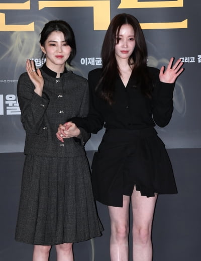 '절친' 한소희·전종서, 벼랑 끝 저지른 범죄…'프로젝트 Y' 섹시하고 녹진하다[TEN리뷰]