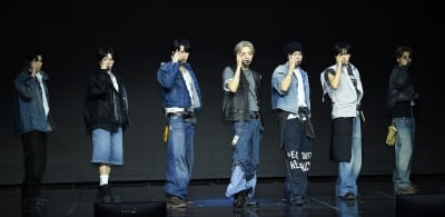 알파드라이브원, 본격 활동시작...5년동안 잘 부탁합니다[TEN포토+]