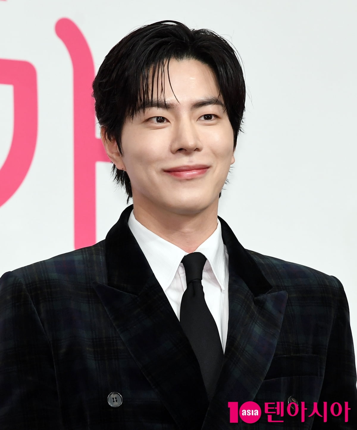 홍종현, 짙은 이목구비[TEN포토+]