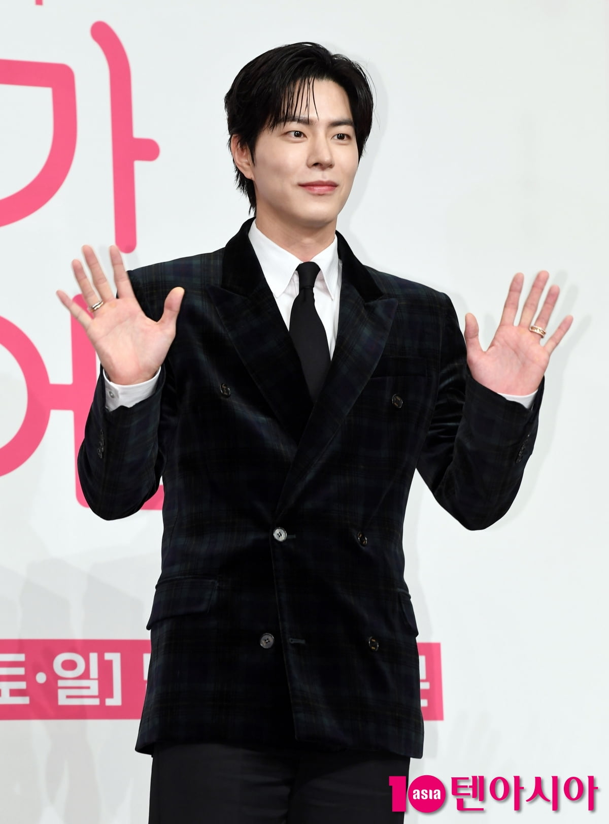 홍종현, 짙은 이목구비[TEN포토+]