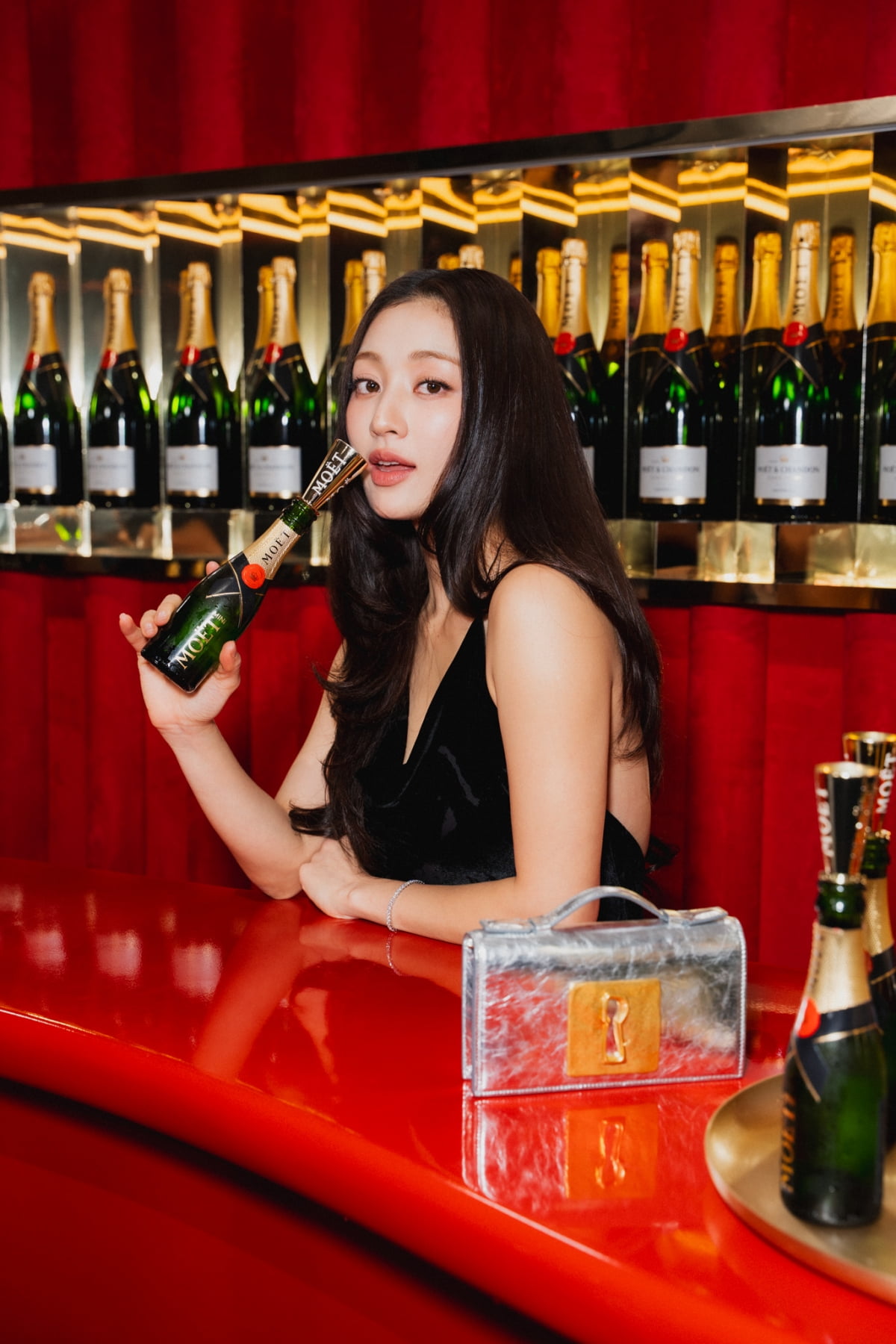 사진=Moët & Chandon, German Larkin for Moët & Chandon, JYP엔터테인먼트