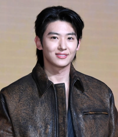 덱스, 상남자의 플러팅 하트[TEN포토+]