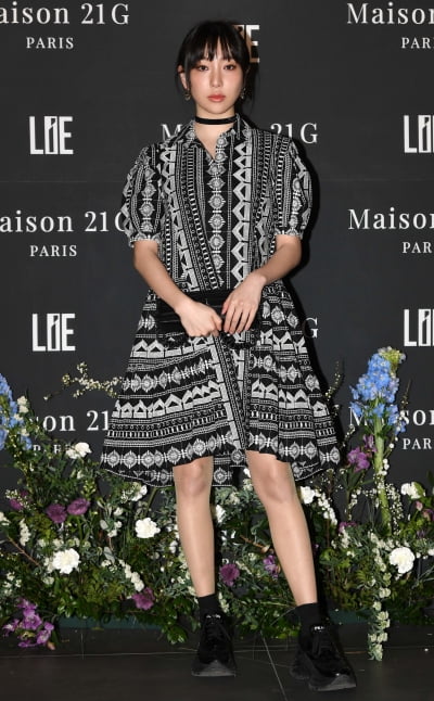 '모델 출신 배우' 황신혜 딸, 알고보니 홍진경 덕에 꿈 키웠다…공중파 방송서 일화 공개 ('옥문아')