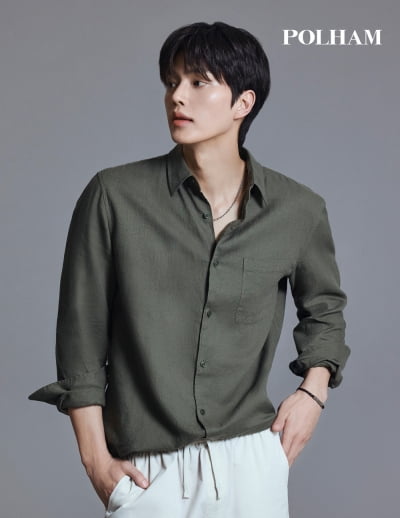 [공식] '얼굴 천재' 송강, 4년 만에 류준열 자리 꿰찼다…"효과적으로 소통할 수 있는 인플루언서"