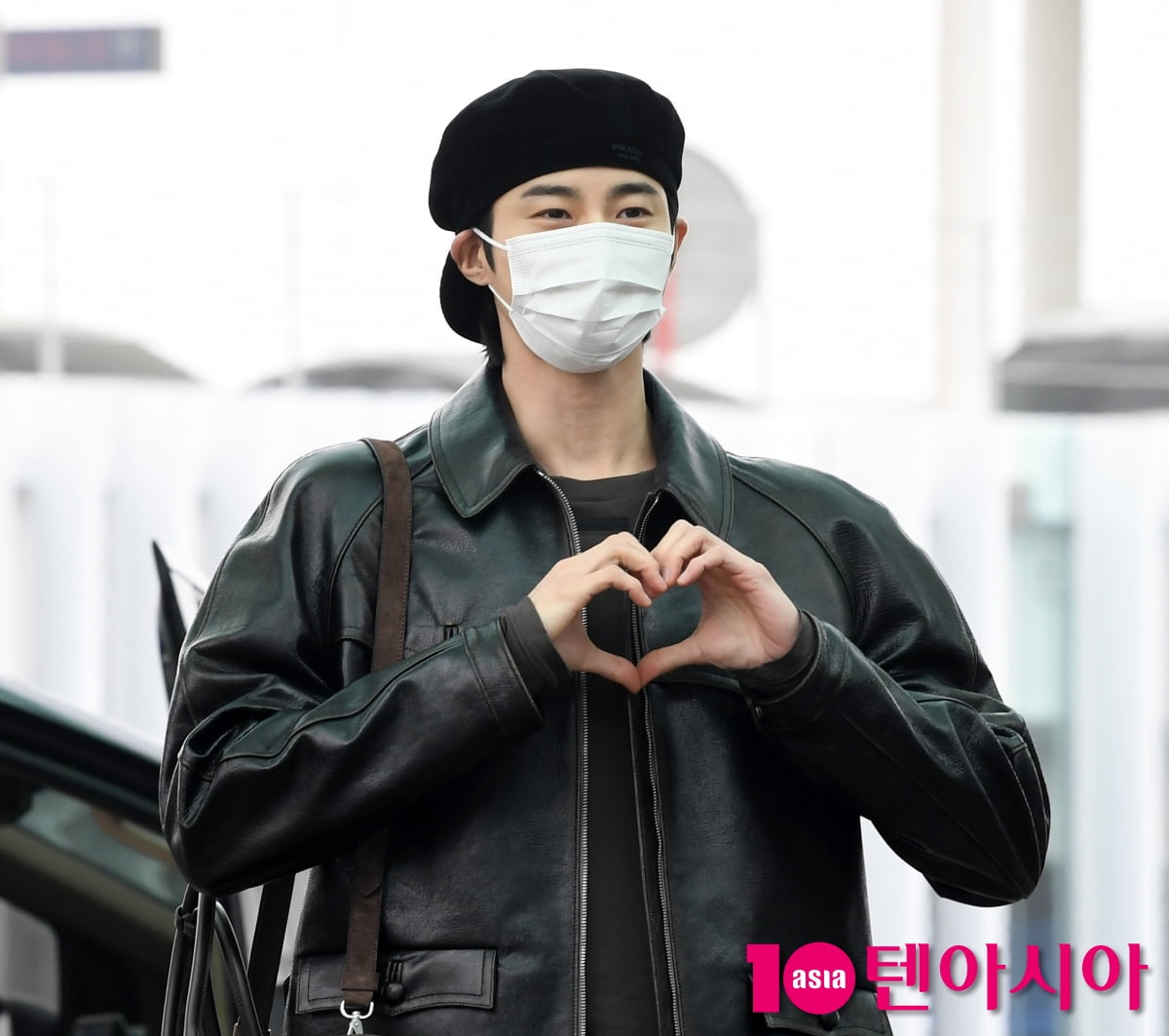 변우석, 피부가 뒤집어져서 마스크 쓰고 출국[TEN포토+]