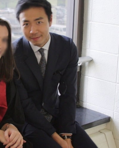 손종원 셰프, 충격 과거 사진 공개…수염에 까무잡잡한 피부