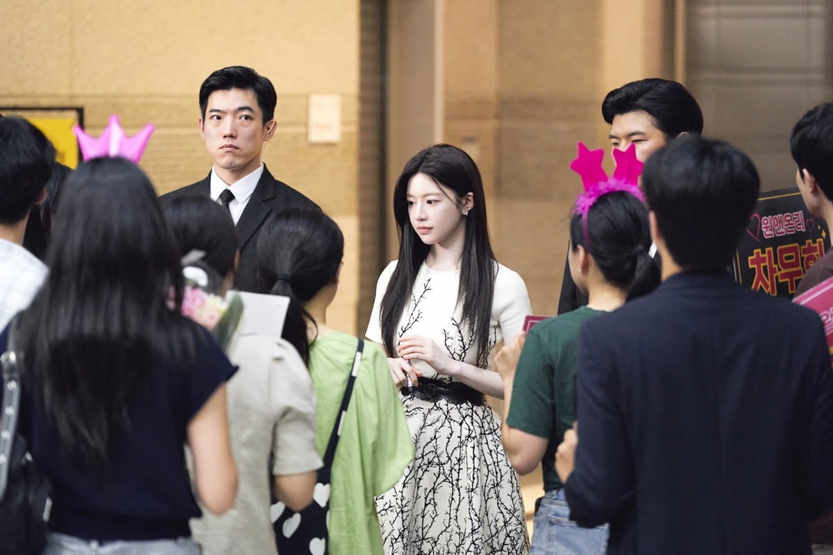 김선호♥고윤정 '핑크빛 호흡' 인정했다…"보기만 해도 기분 좋아져" ('이사통')[일문일답]