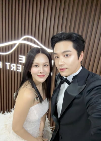 민우혁, 얼굴은 다비드인데 성격은 엉뚱한가봐…'절친' 아이비도 빵