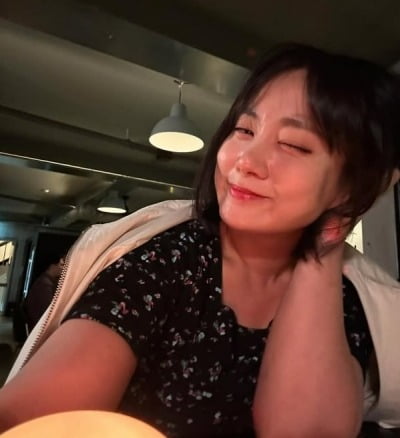 '남성과 동행' 박나래, 술 못 끊었다…막걸리 학원 다니는 근황 포착 "뭐라도 해야죠" [TEN이슈]