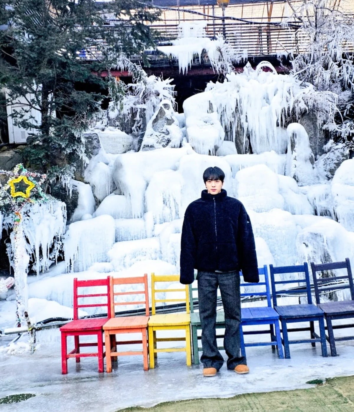 사진 = 진 인스타그램