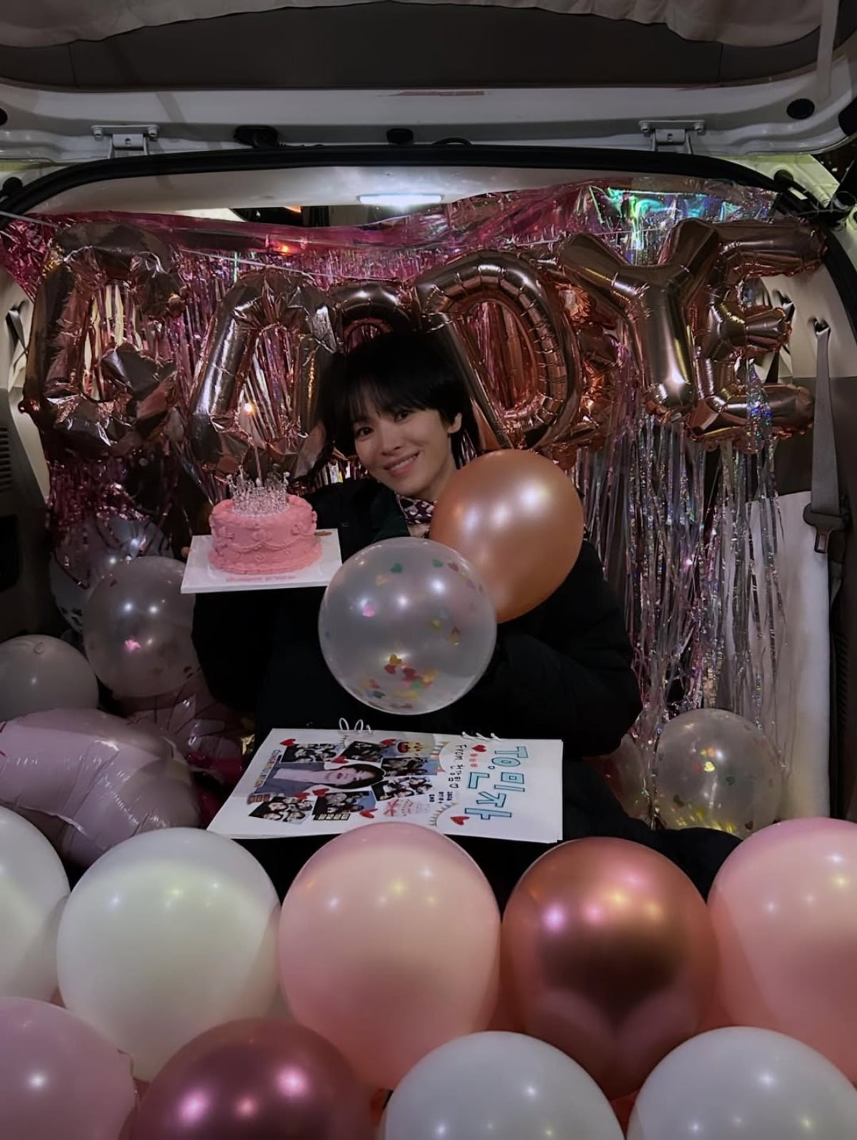 사진 = 송혜교 인스타그램