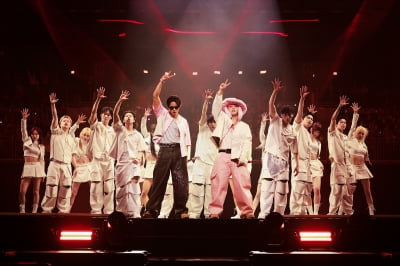 세븐틴 에스쿱스X민규, 2만 6천 관객과 달린 150분…25곡 쏟아낸 에너지