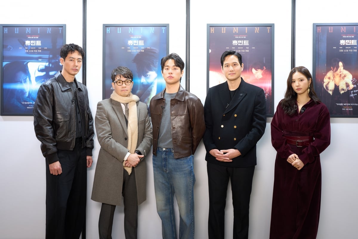 '휴민트' 한국 영화 최초 '이색 기획' 했다…"알차고 분위기 있어"