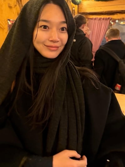 신민아♥김우빈, 신혼여행 드디어 공개됐다…행복 최고치