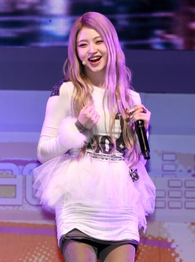 키키 하음, 빠져드는 미소[TEN포토]