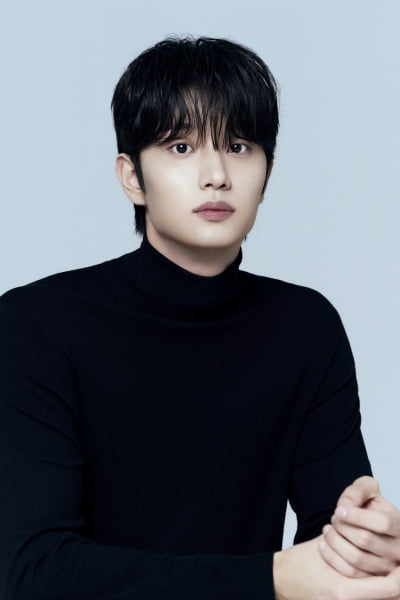 [공식] '조폭 연루설' 조세호 대타→'10살 연상' 김고은과 ♥핑크빛…김재원, '레이디두아' 출연