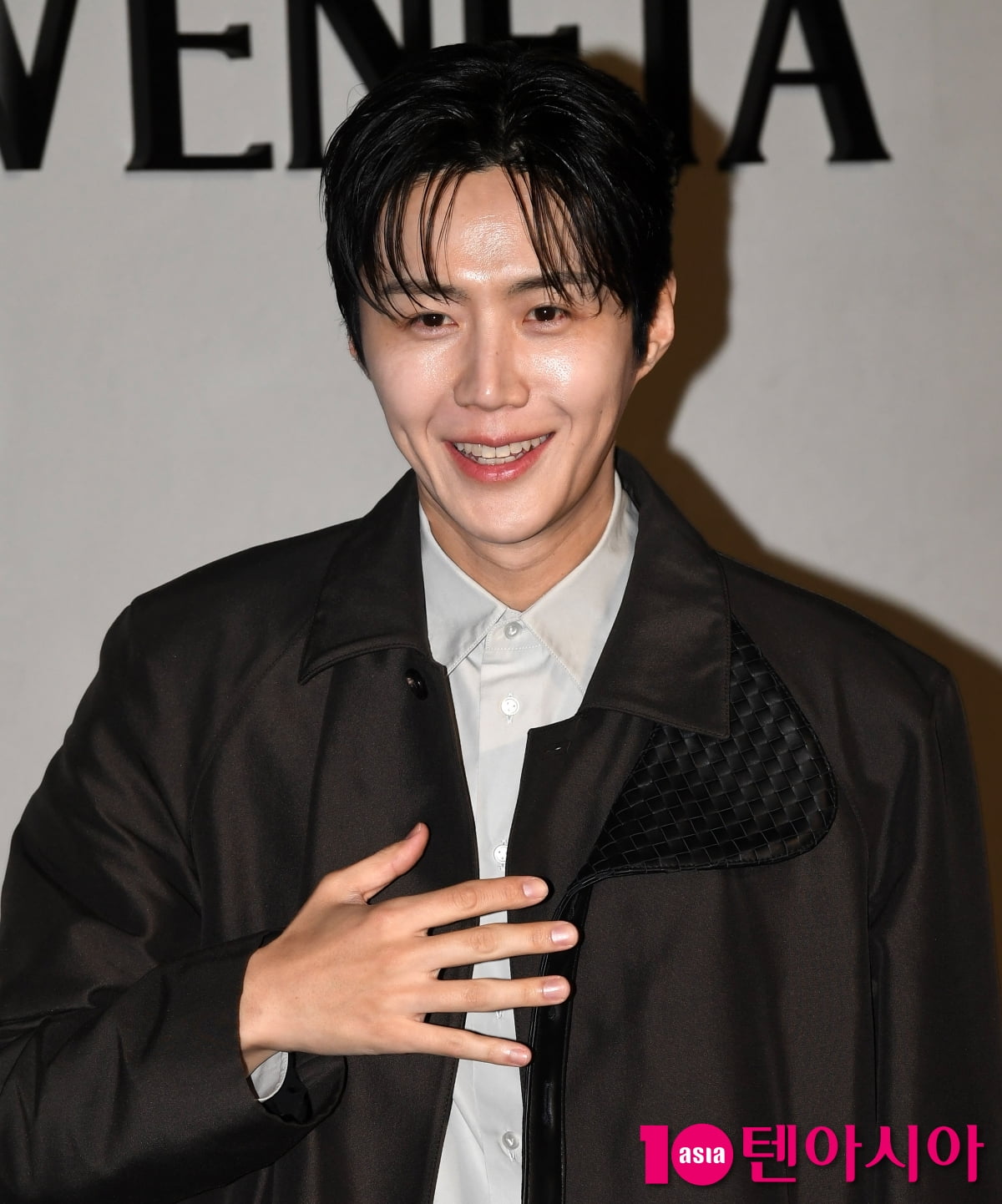 김선호, 얼음도 녹일듯한 미소...성수동이 들썩들썩[TEN포토+]