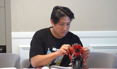 황재균, 티아라 지연과 이혼 2년 만에 충격적 근황 전했다…은퇴 선언 뒤 전부 청산 ('전참시')