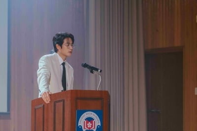 '엄현경♥' 차서원, 결혼 4년 차에 벅찬 소식 전했다…전문성과 갖춘 멋진 캐릭터 활약 ('스프링')