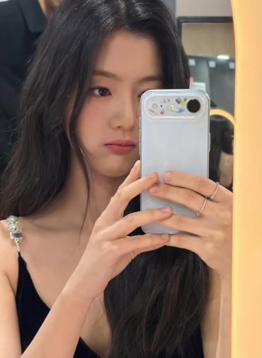 사진=신은수 SNS