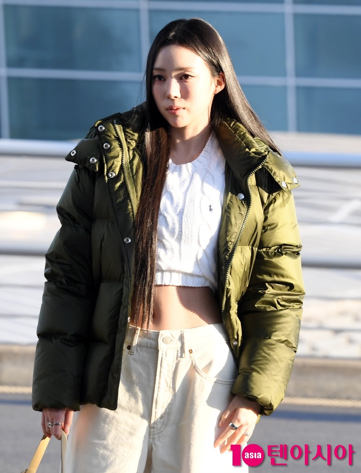 미야오 나린, 군살없는 11자 복근 선명[TEN포토+]