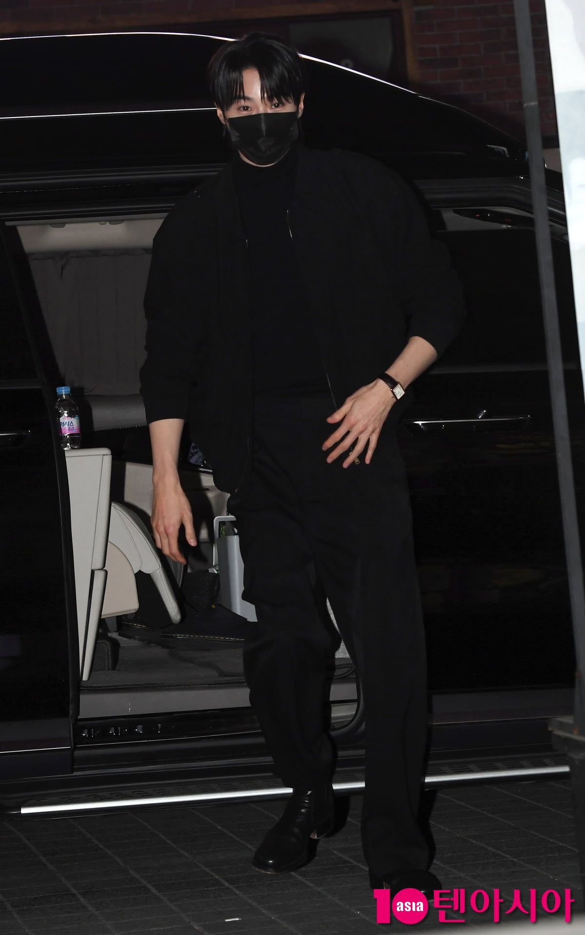 변우석, 마스크를 해도 잘생김...스윗한 인사[TEN포토+]