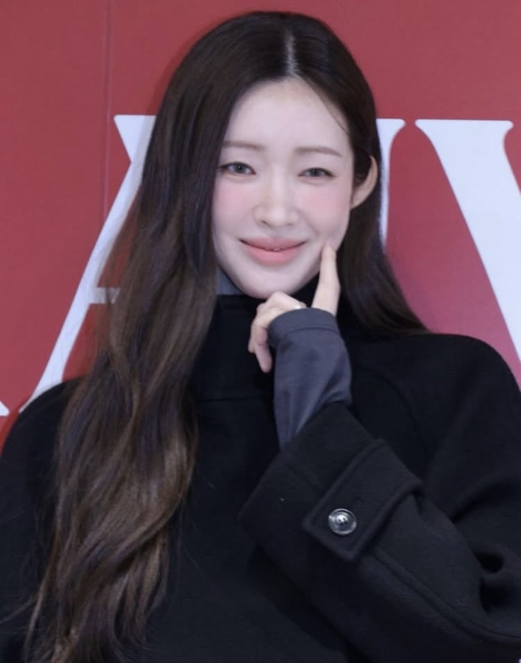 하정우, 결혼에는 선 그어…11살 어린 차정원과 교제중