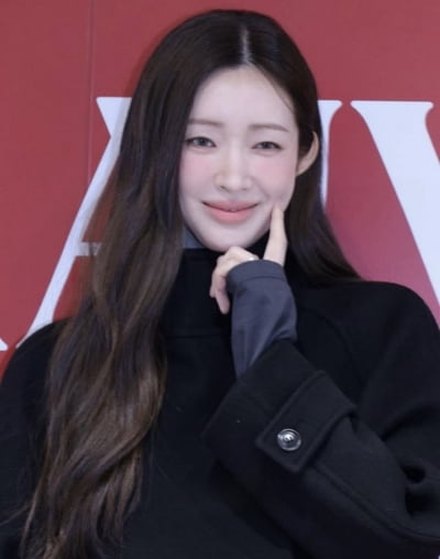 하정우, 결혼에는 선 그어…11살 어린 차정원과 교제중