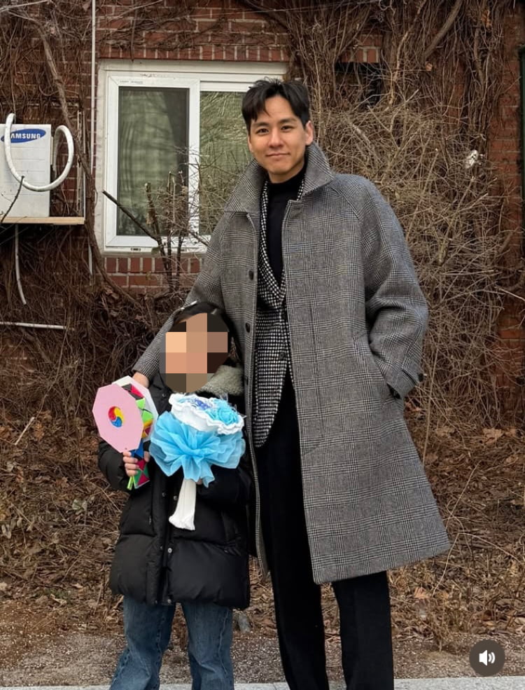 ‘재혼’ 윤남기, 가슴으로 낳은 딸 졸업식 참석