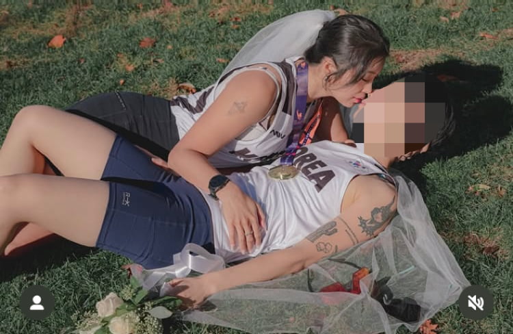 핫한 레즈비언 부부…곽선희, 동성 연인과 뽀뽀도 거침없게