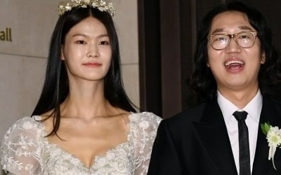 [공식] 김경진♥전수민, 쌍둥이 출산했다…결혼 6년 만에 경사 "난임 끝 2세 얻어"