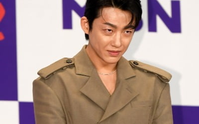 "위암 3기 판정" 유명 가수, 아픈 가정사 밝혔다…父 빚보증·항암에 "죽고 싶은 심정" ('살림남')