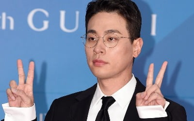 박정민, 알고보니 배우 오작교였다…17살 연상 선배에 연락, "오해 풀고 안심해" ('틈만나면')[종합]